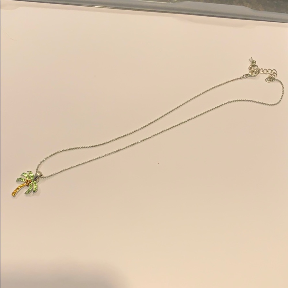 Palm tree necklace